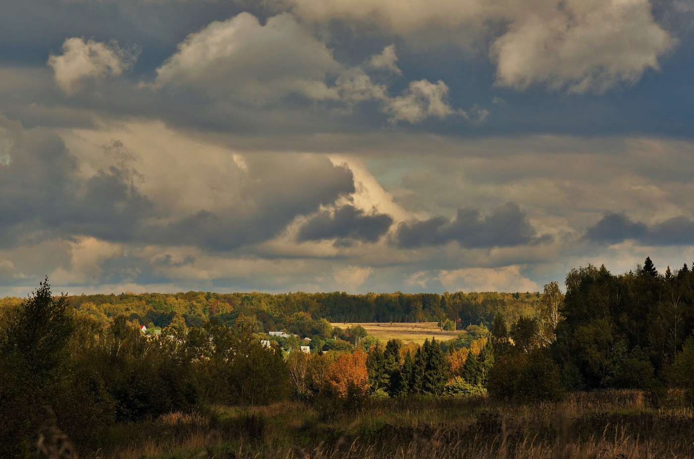 "Настала осень... Портится погода ..."