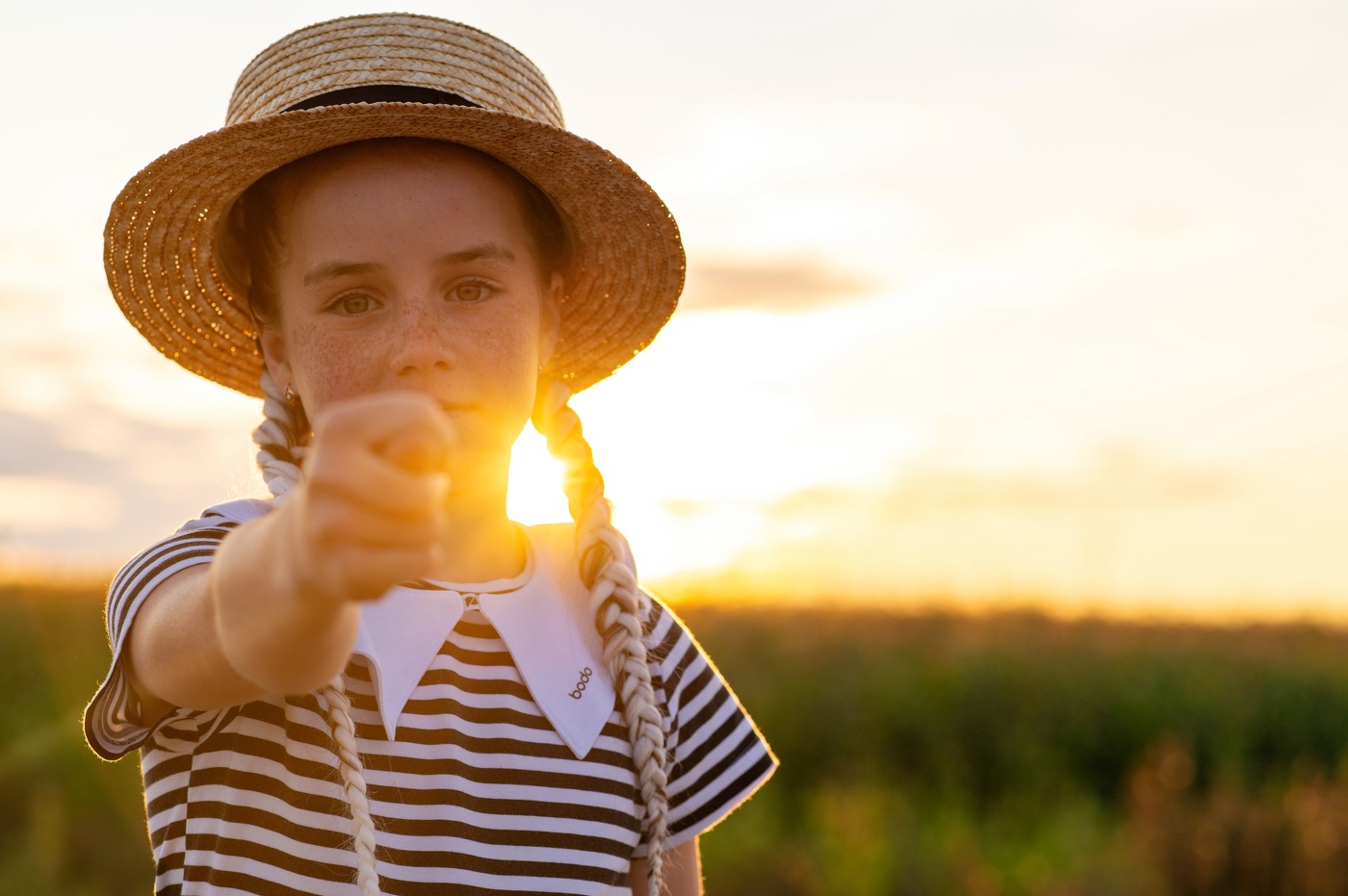 Катя хочет что-то показать