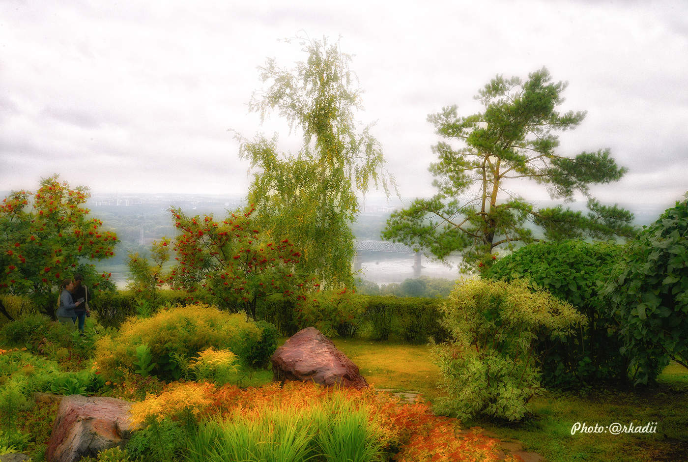 На встречу дня.