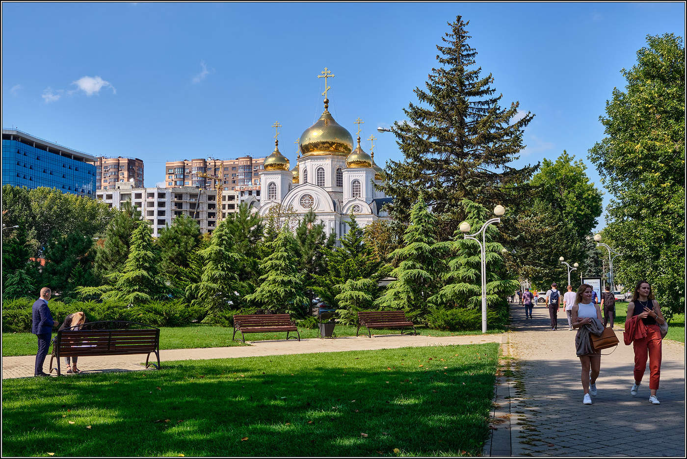 По Краснодару в сентябре.