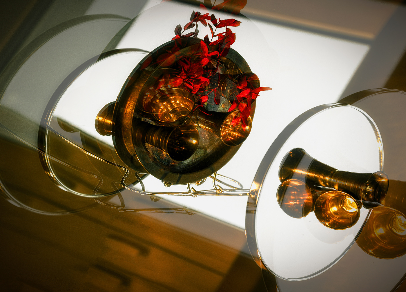 В гардеробной.