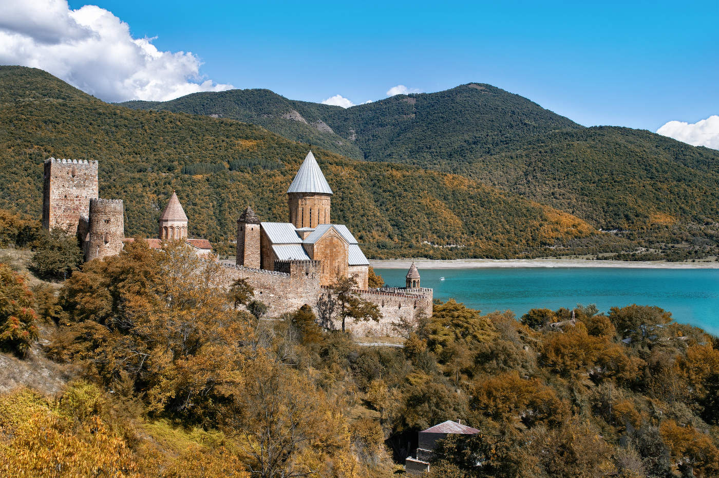 Крепость Ананури