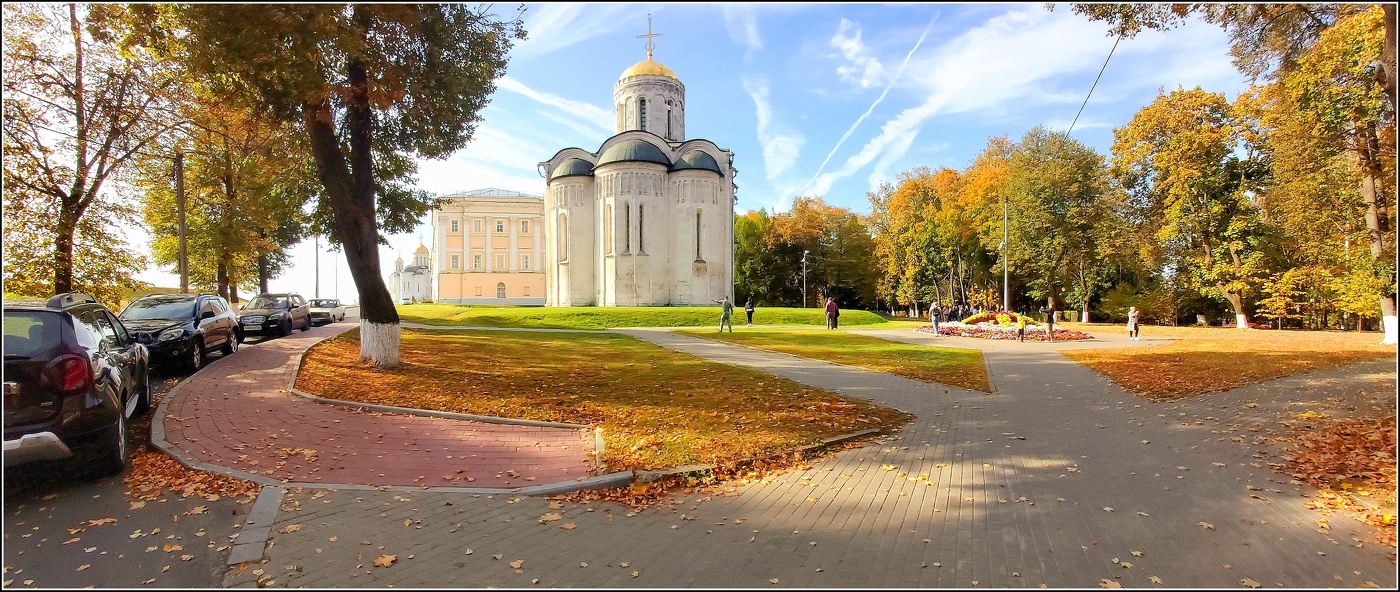 Дмитровский собор.