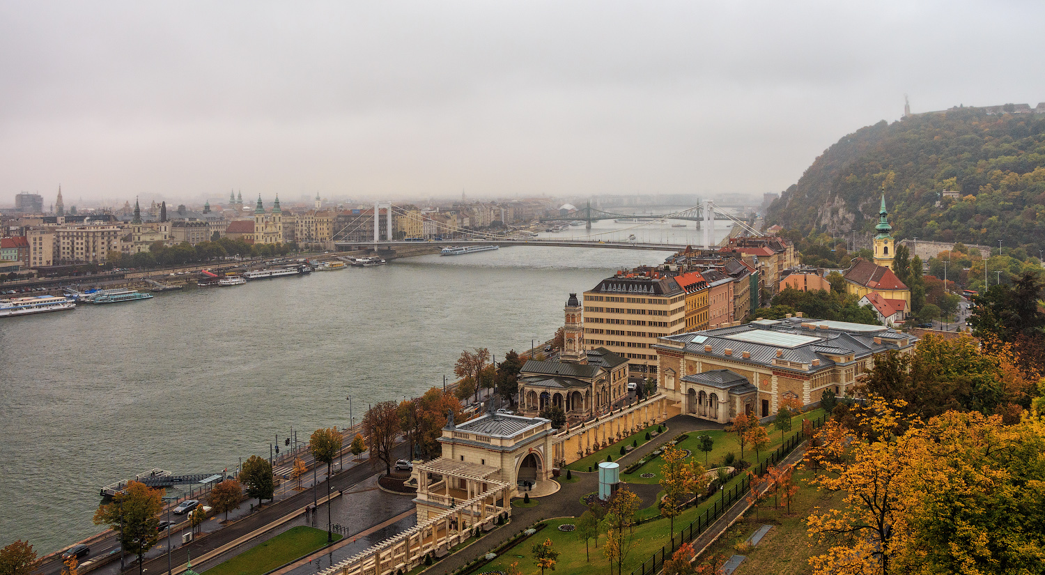 Прогулка под дождём