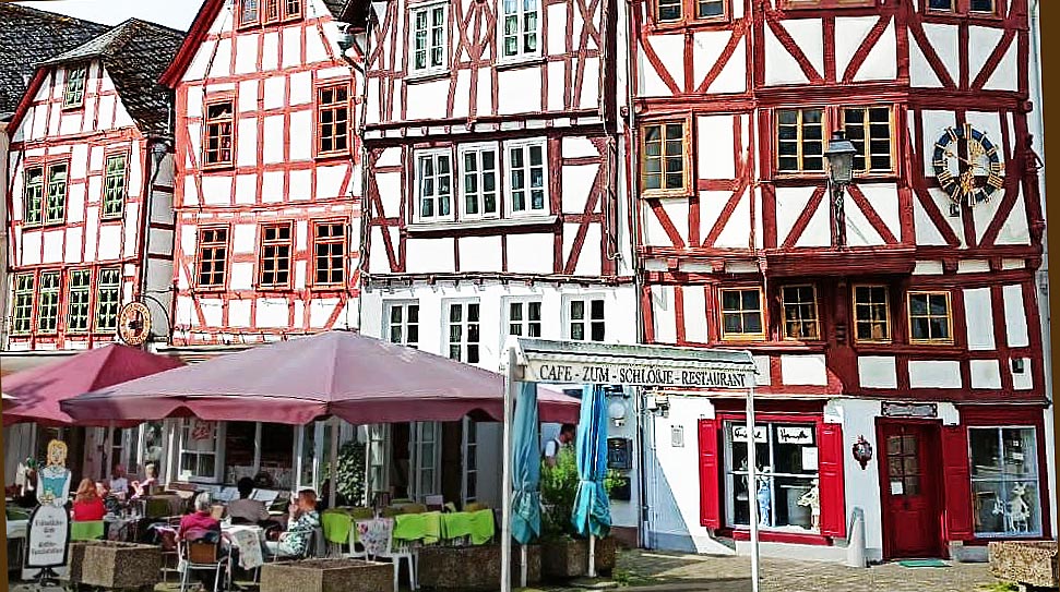 Геометрический фон