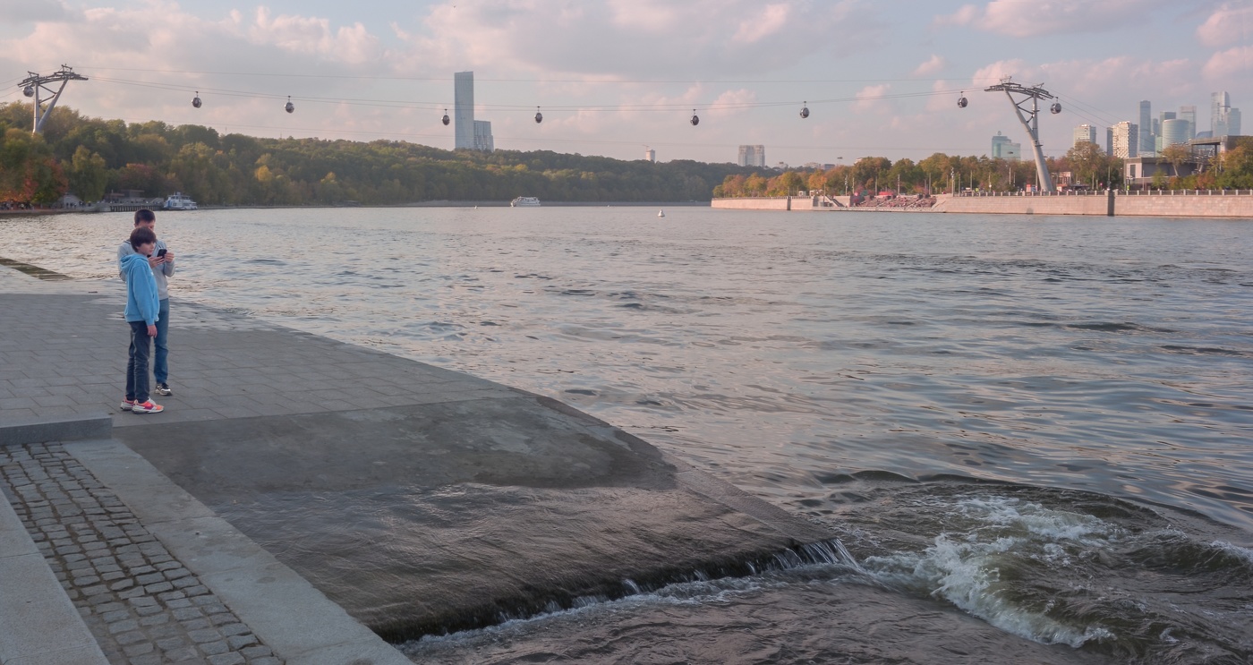 С видом на Москва-реку
