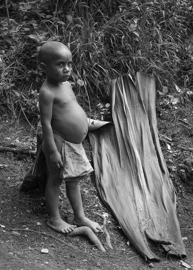 "Не ходите дети в ... "