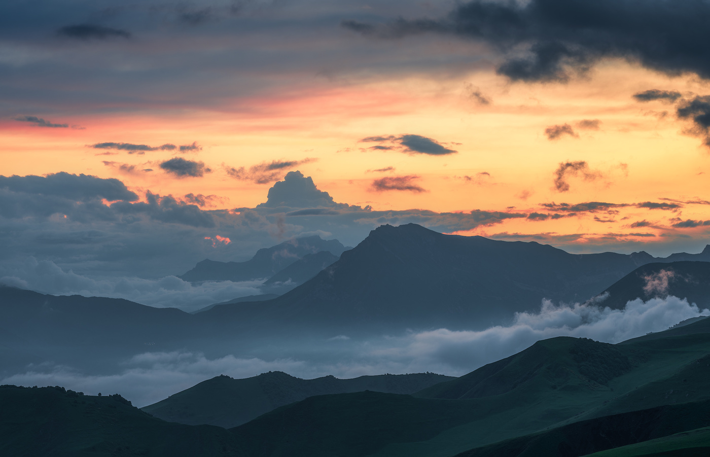 Закат в горах