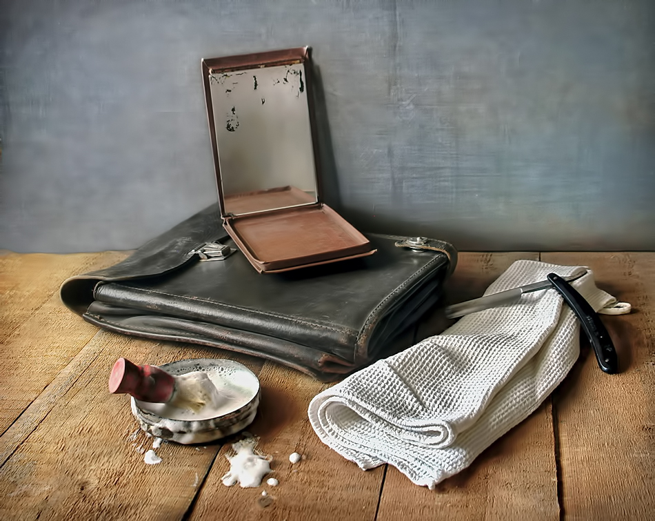 Если воин бреется, значит он надеется, значит будет жить.....