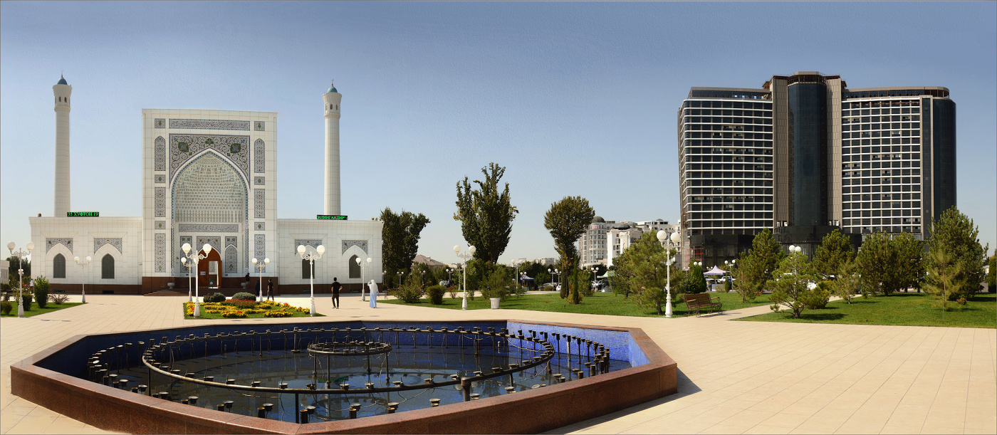 Белое и черное.