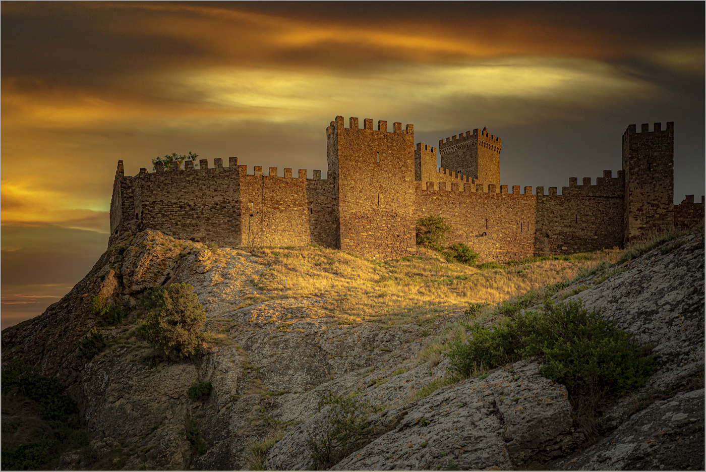 Генуэзская крепость