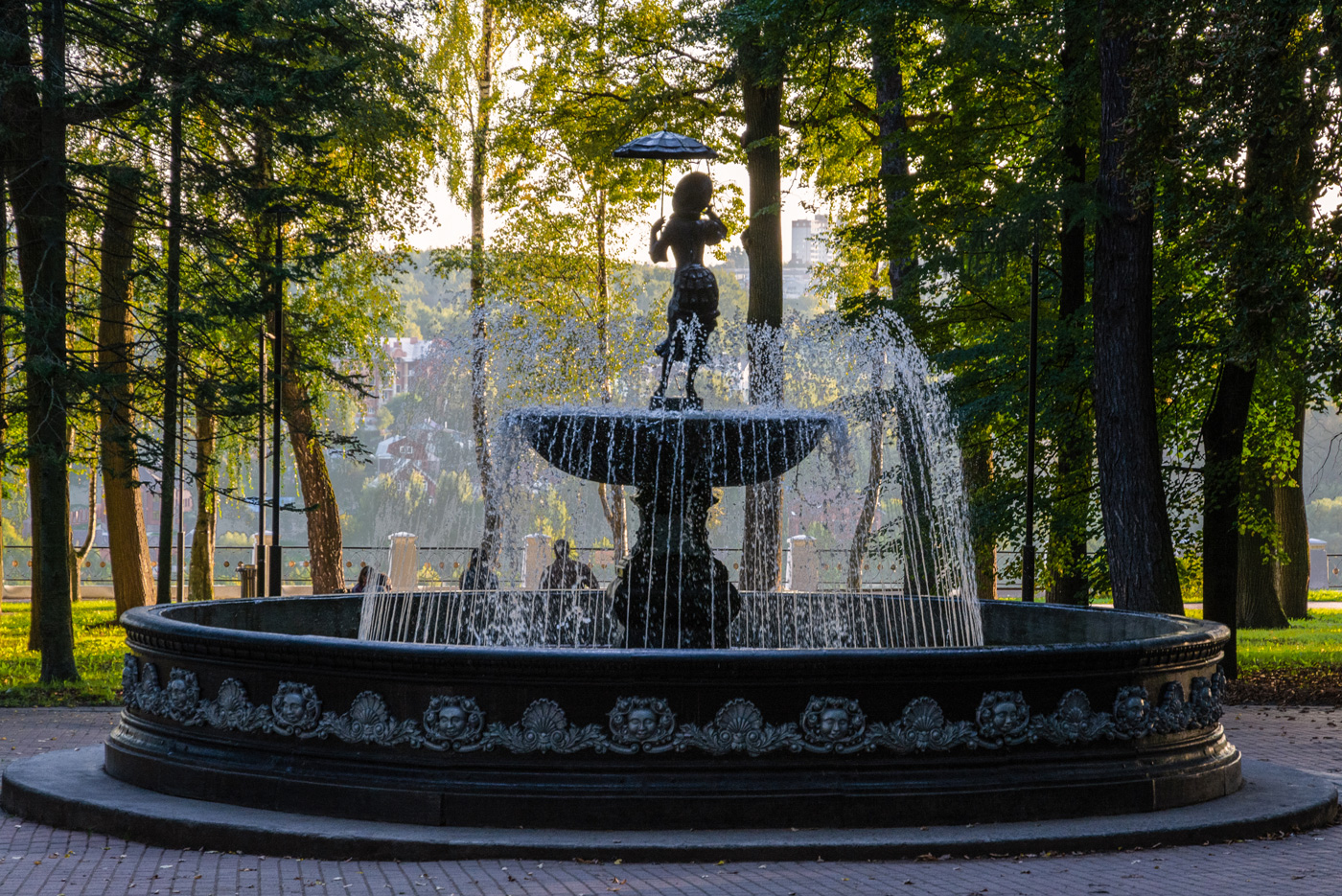 сентябрьский вечер в парке