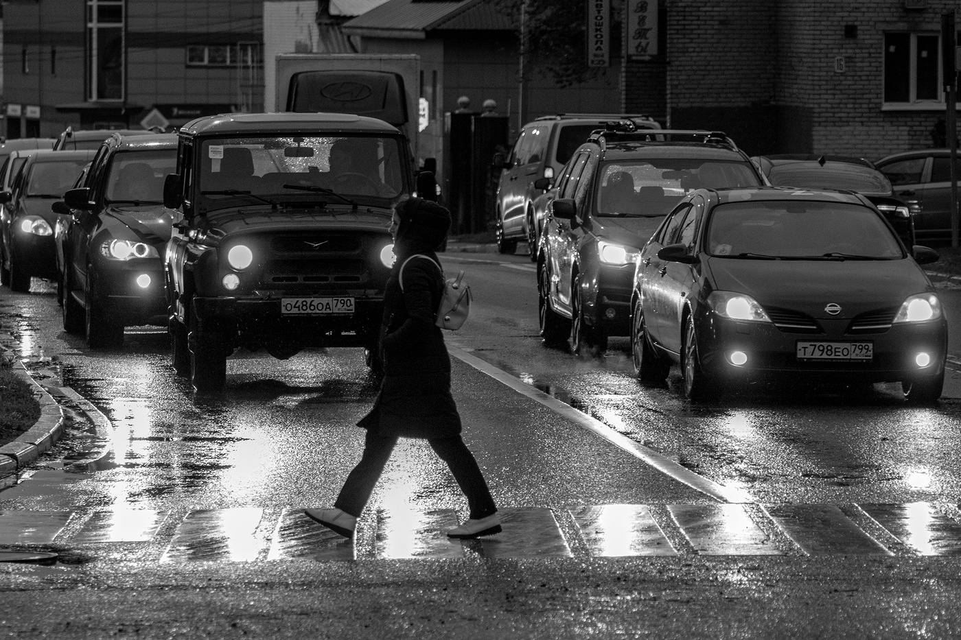 Одна против всех.