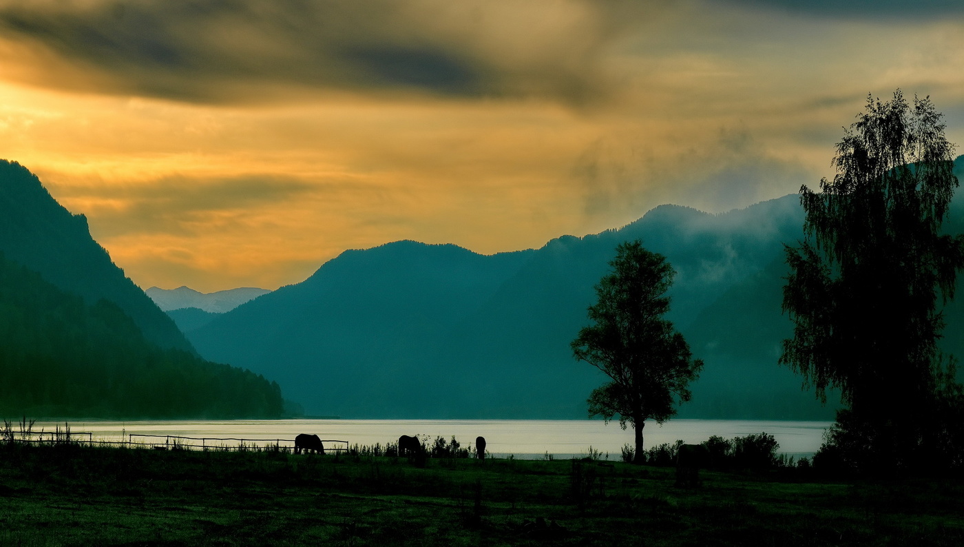 *На рассвете.**