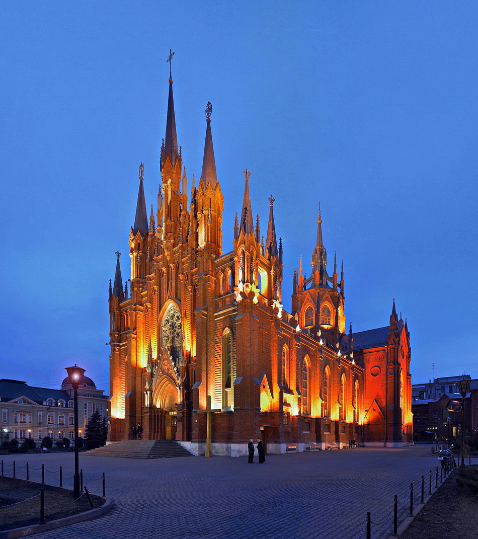 "Пламенеющая готика"