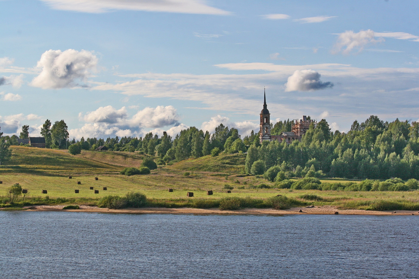 На берегах Волги