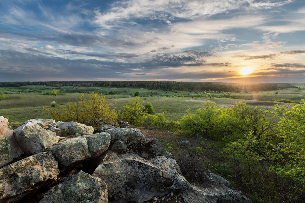 Вечер на камнях