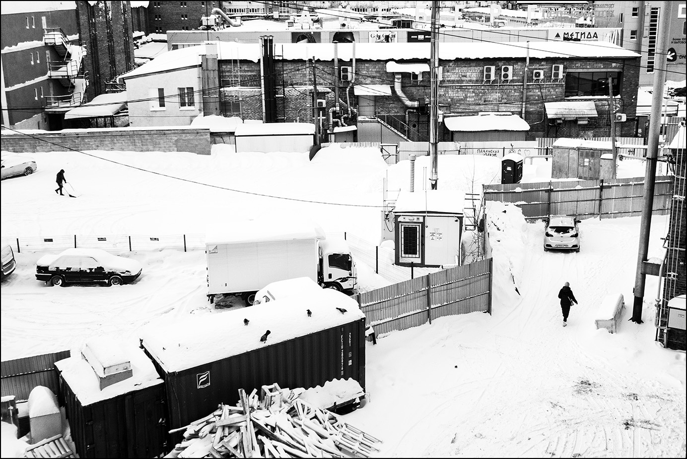 зимой крестьянин торжествует на дровнях