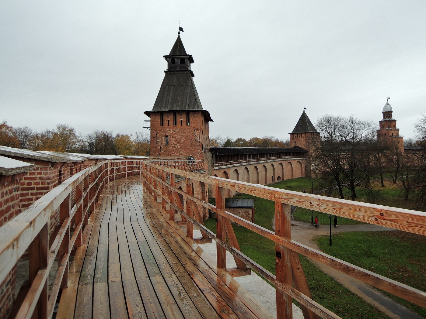 дождливо в городе Великом