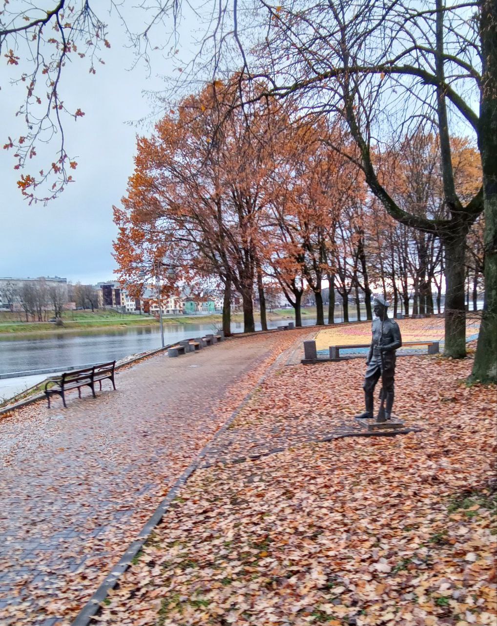 осенний город