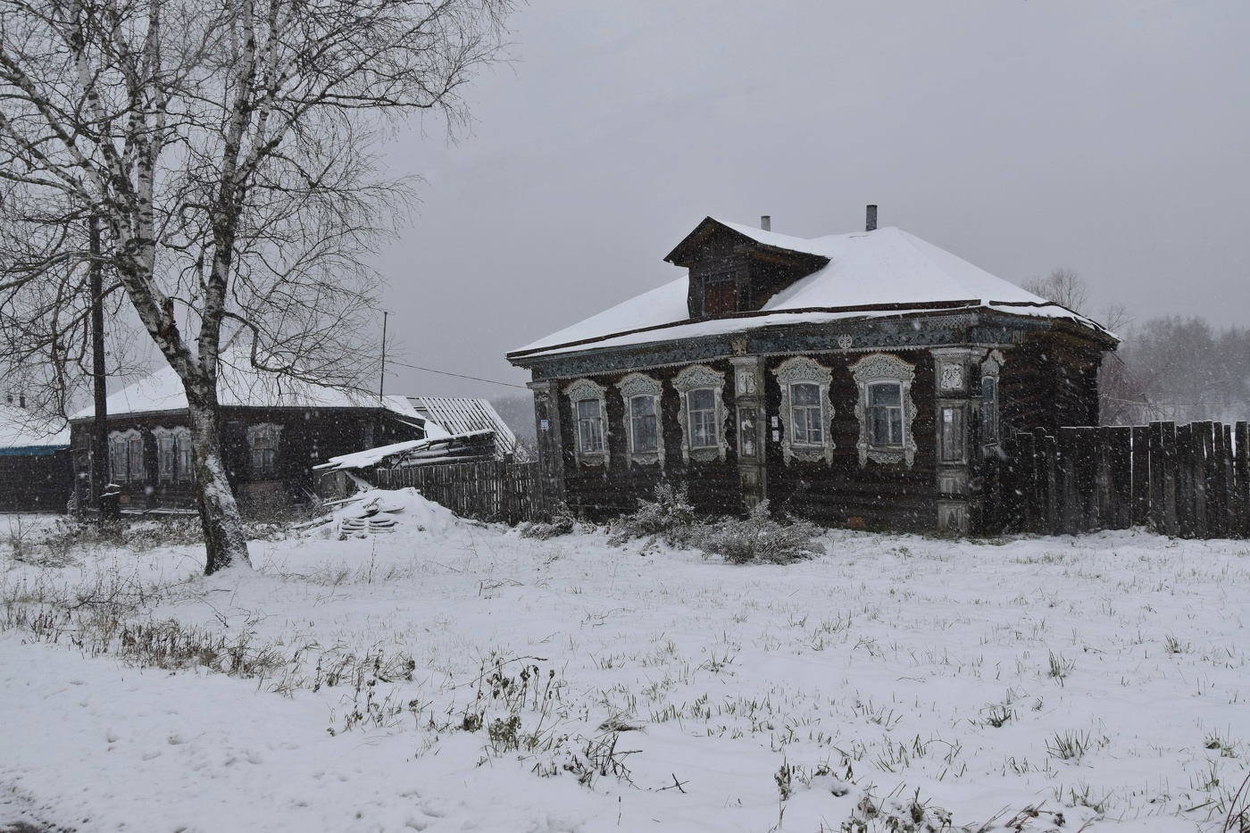 Сходит небо с чердака...