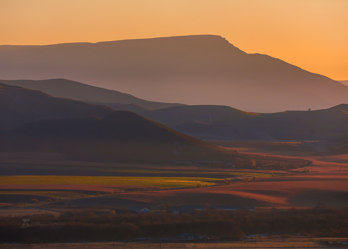 Тёплый рассвет