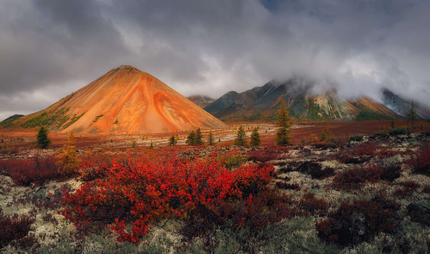 Кысыл-Хая под солнцем
