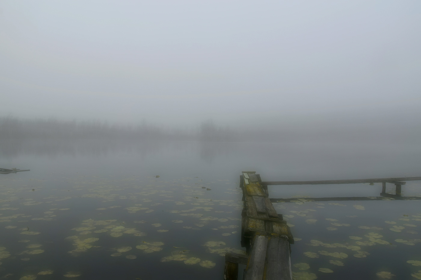 Призрачно все....