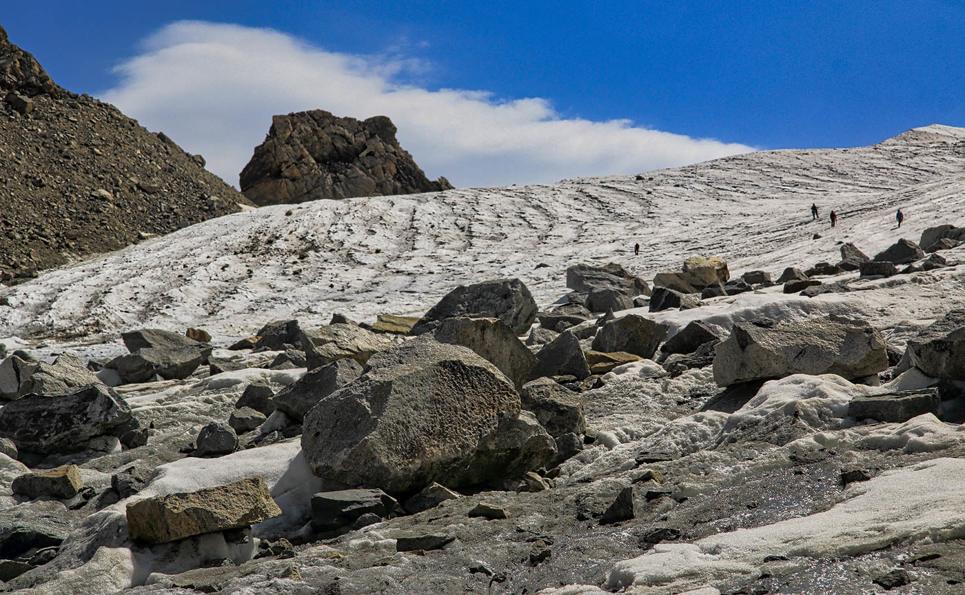У перевала Укю