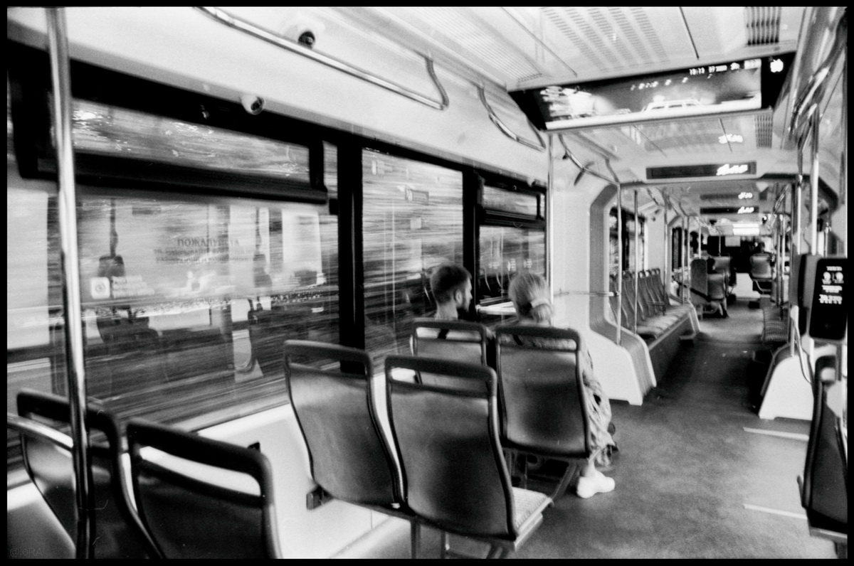 наш корабль набирает ...