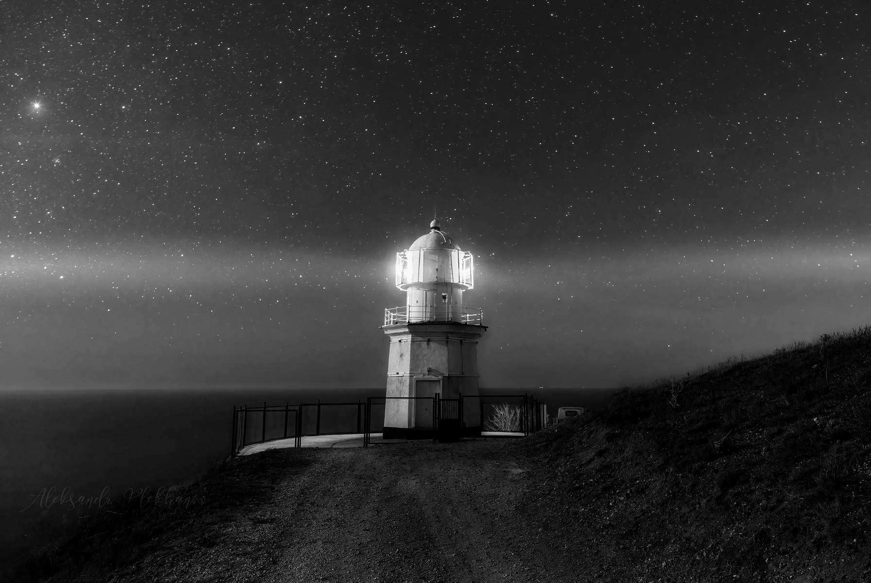 Ночь у маяка