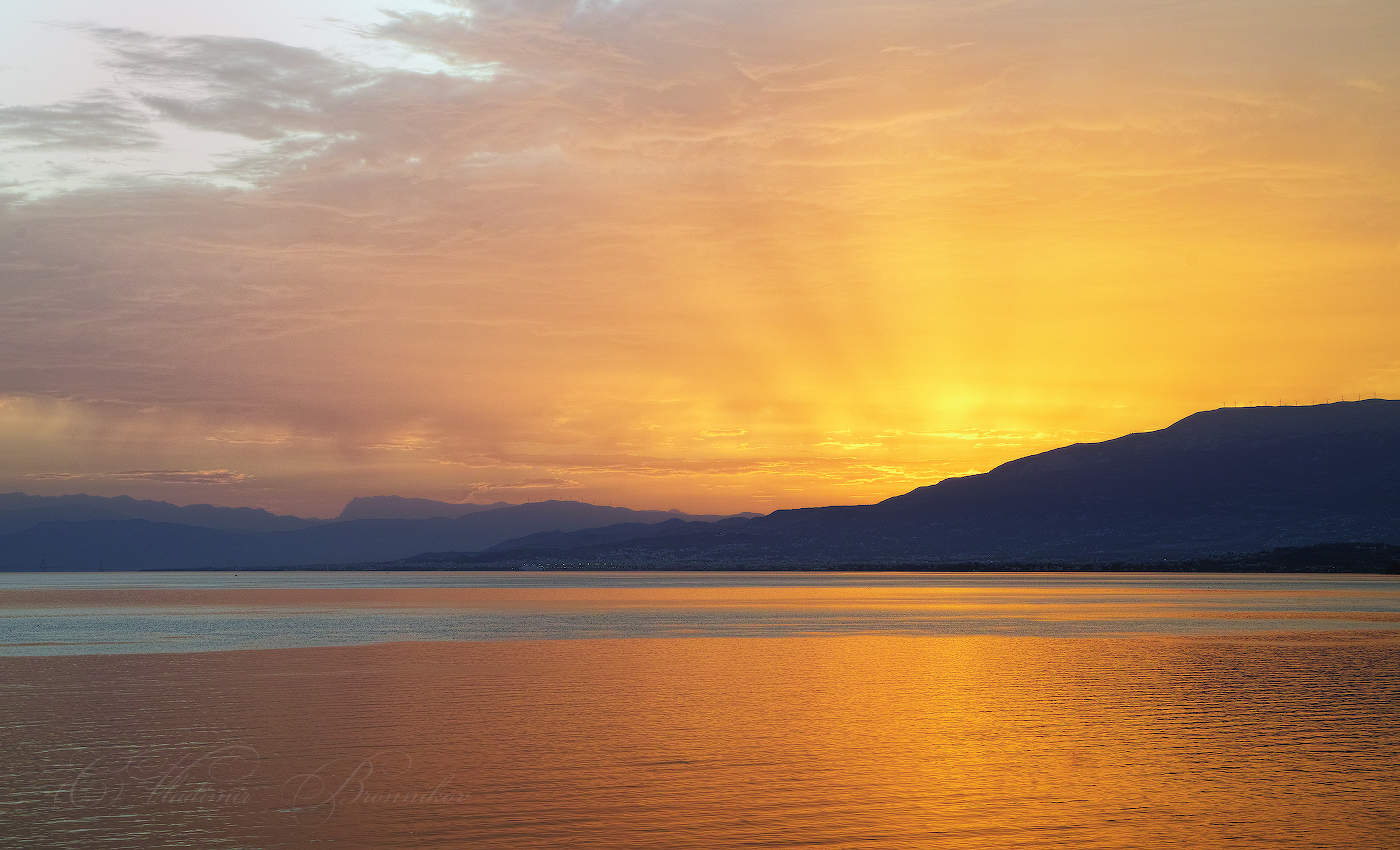 Золотой небосвод