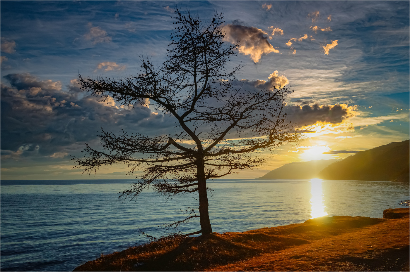 Вечер на Байкале