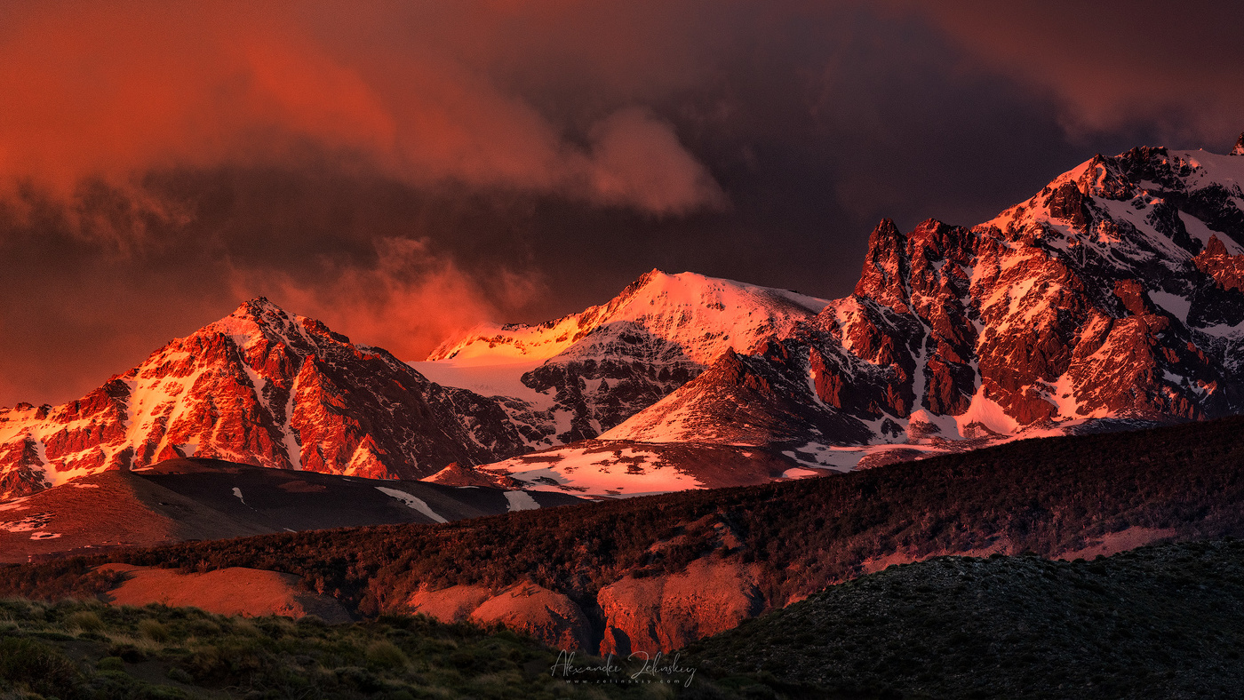 Анды в первых лучах