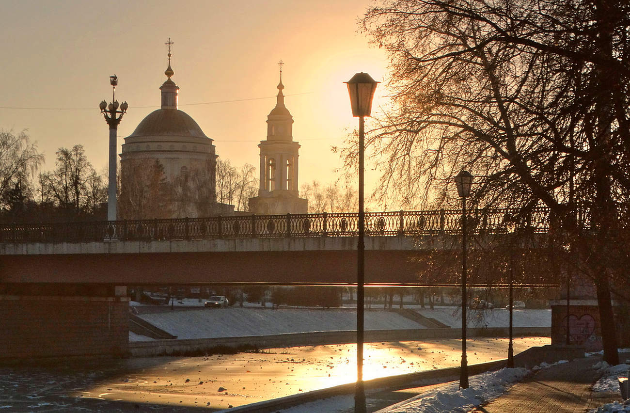 Декабрьским вечером