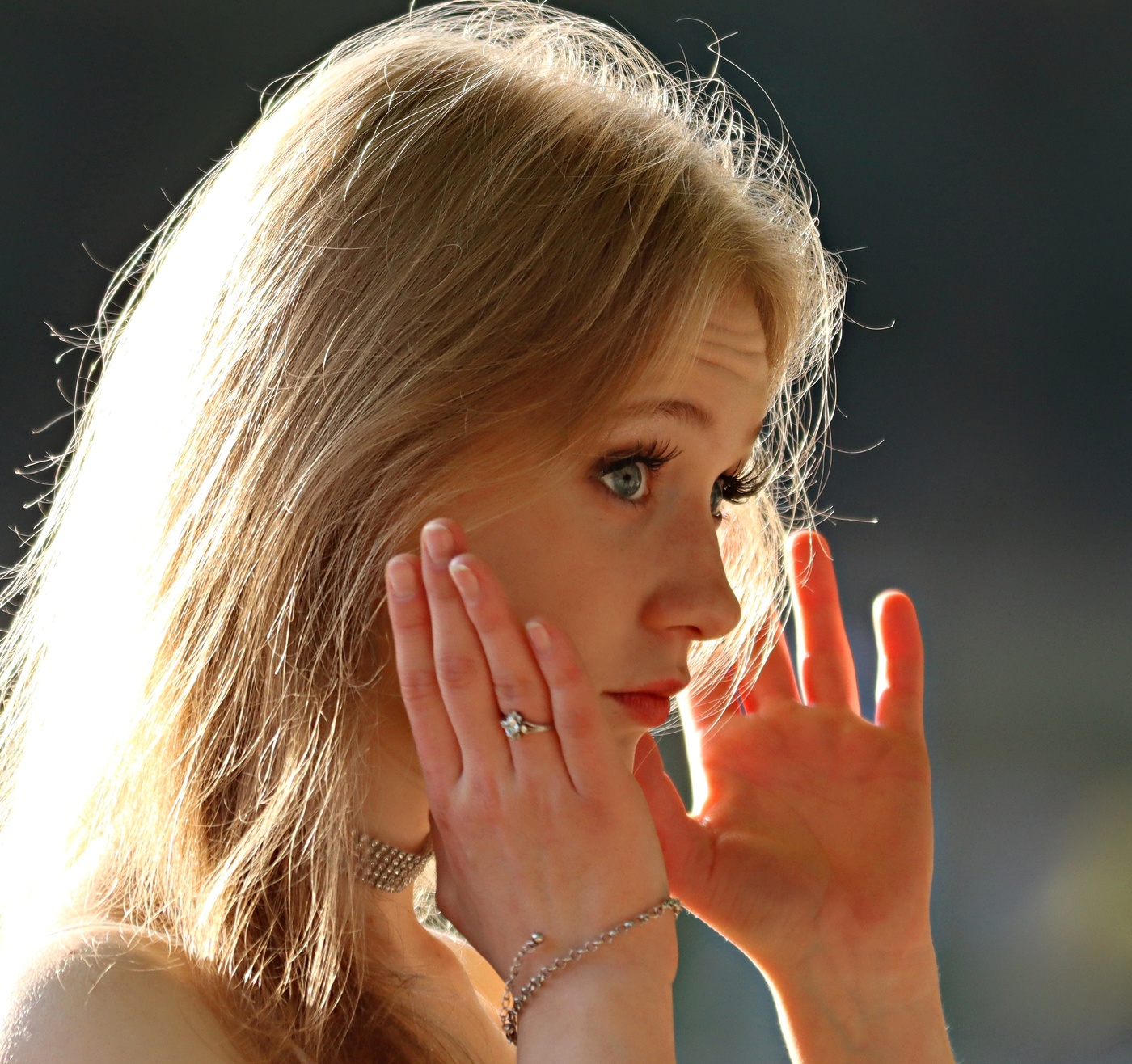 Портрет прохожей