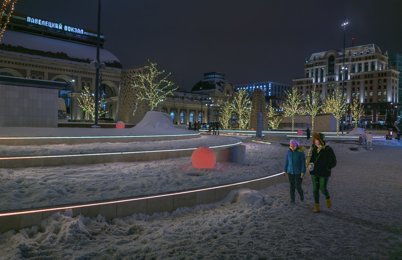 Возле Павелецкого вокзала