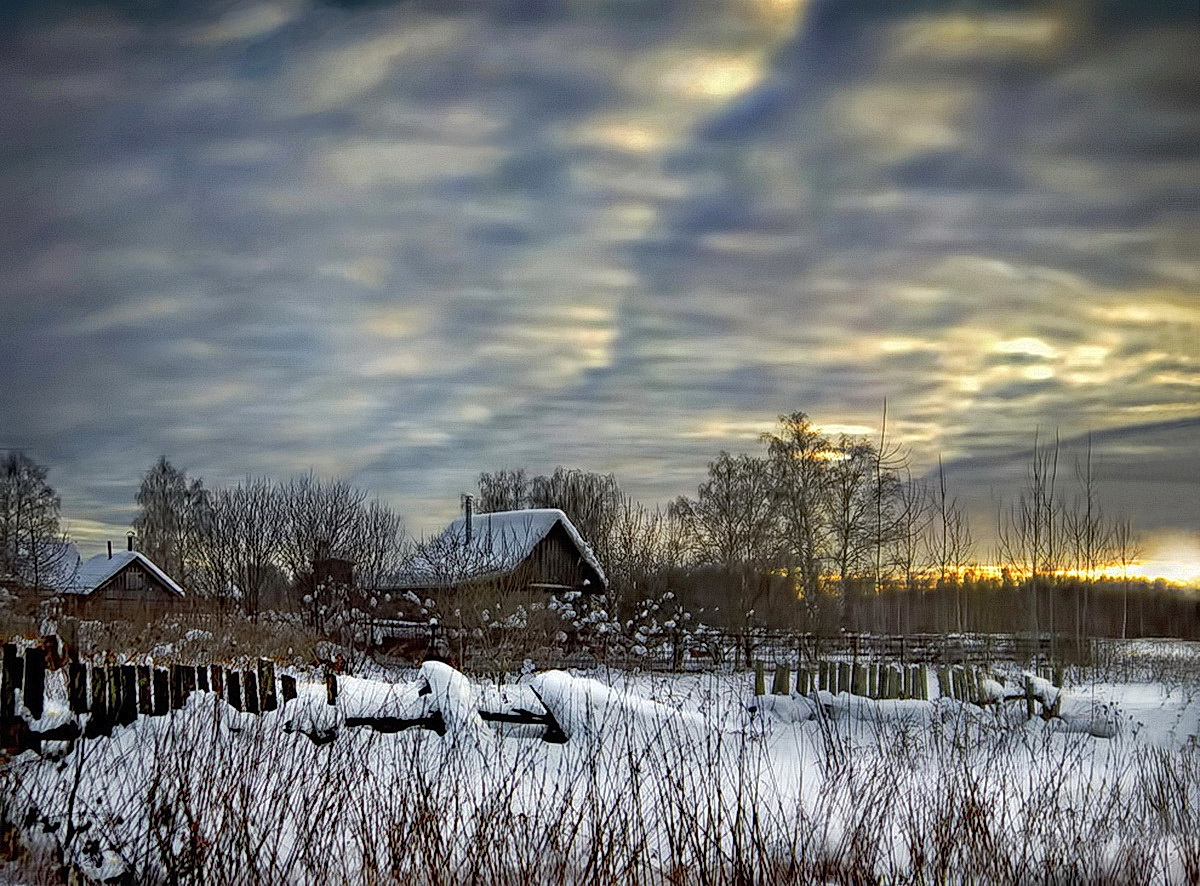 Солнце на закате, день на утрате...