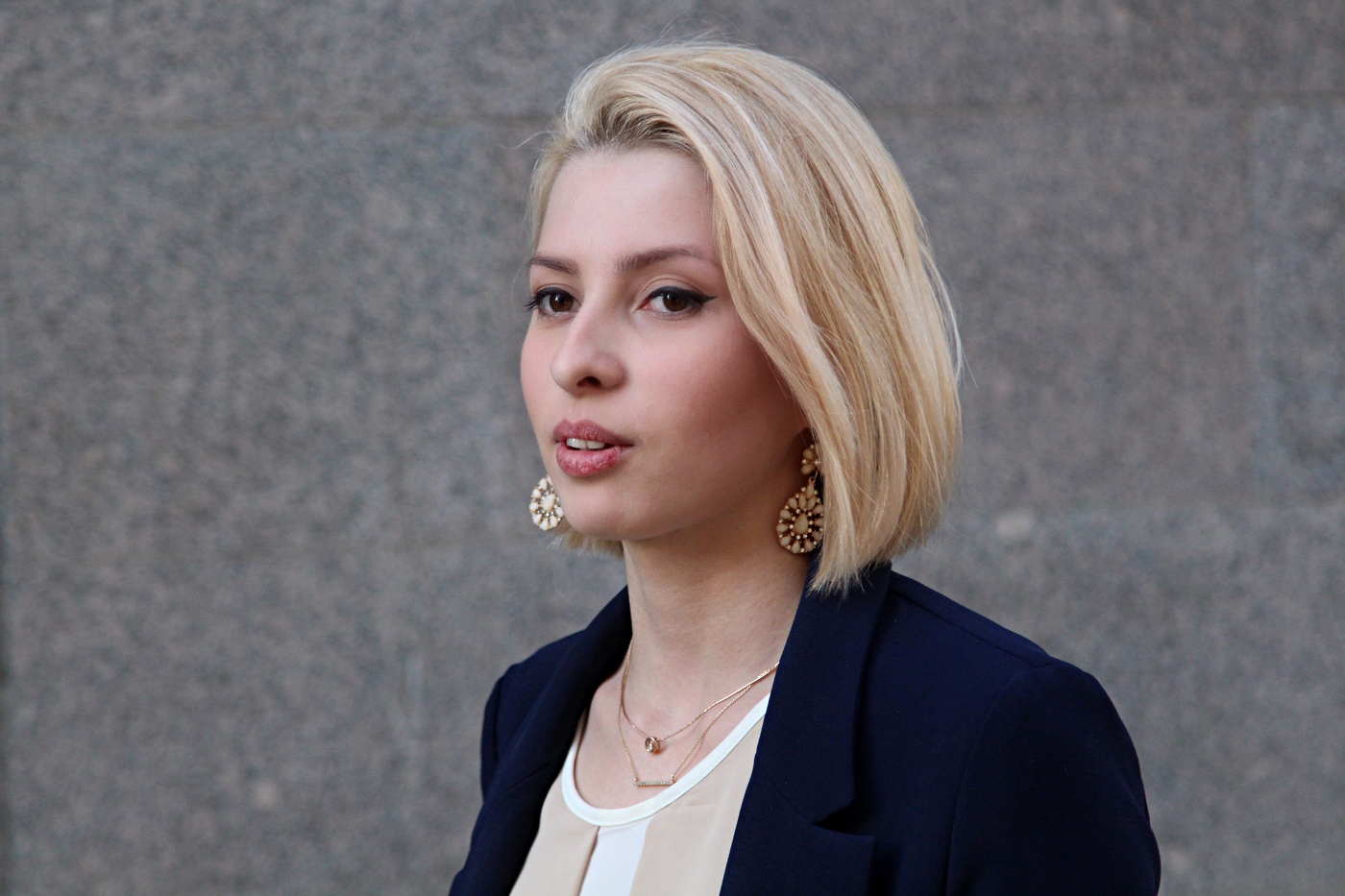 Портрет прохожей