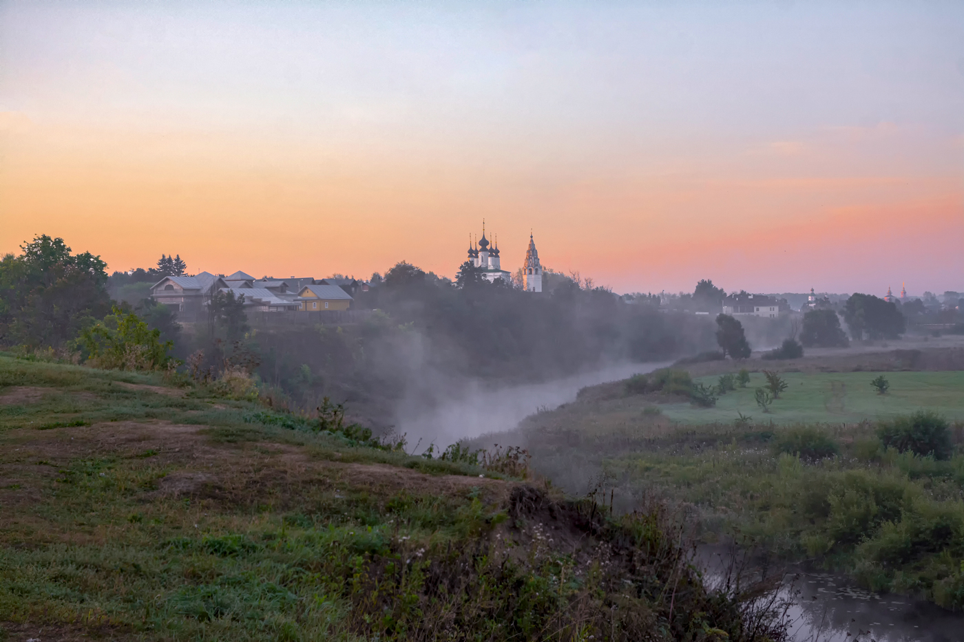 утро в Суздале