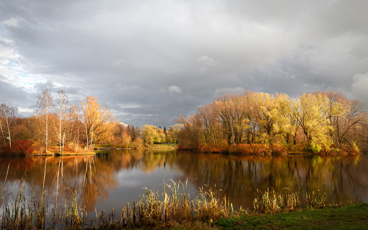 Im Herbst des Parks ...