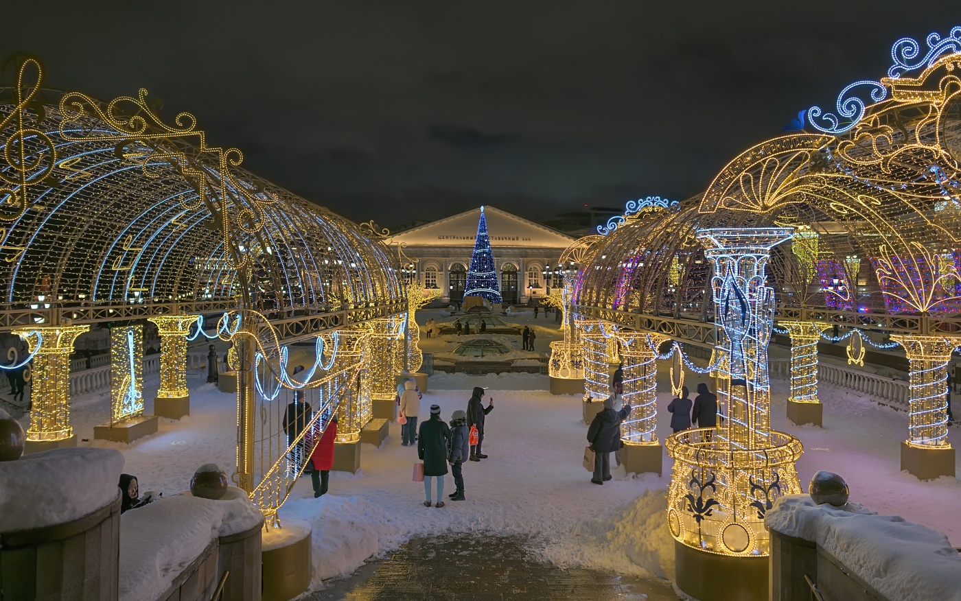 На Манежной площади