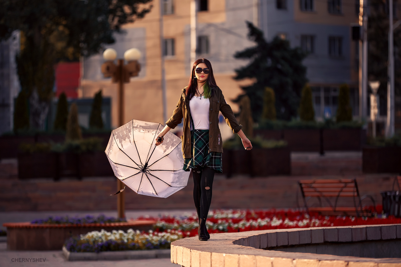 из альбома "упавшее Солнце".