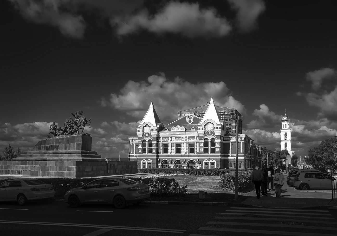 Театр драмы им. М. Горького