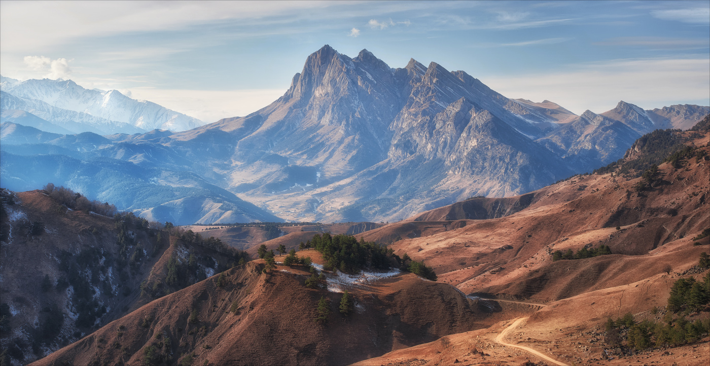 В стране каменных башен