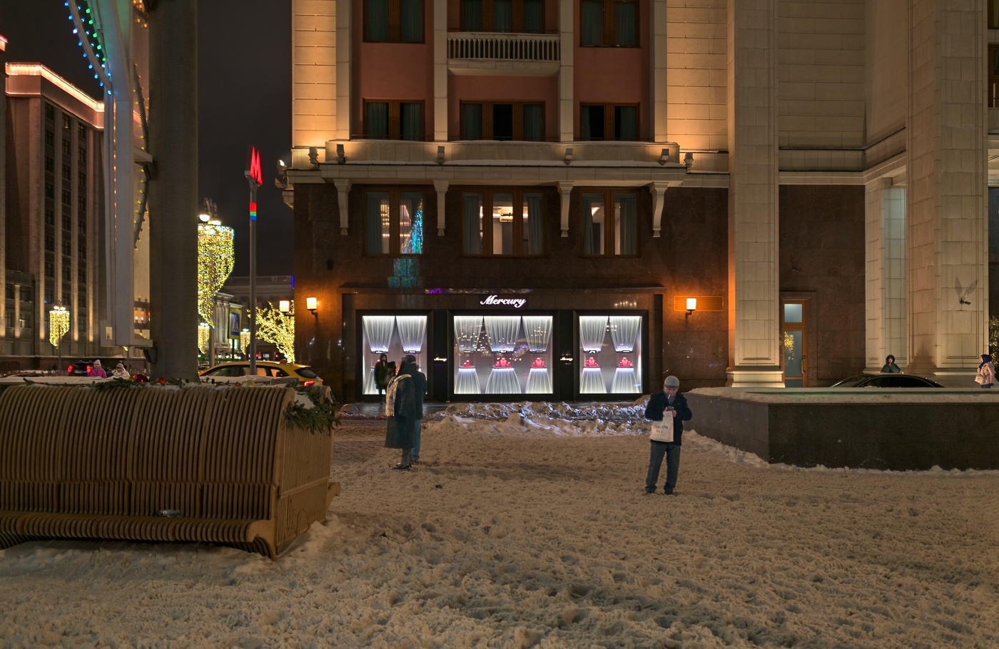 Угол гостиницы Москва