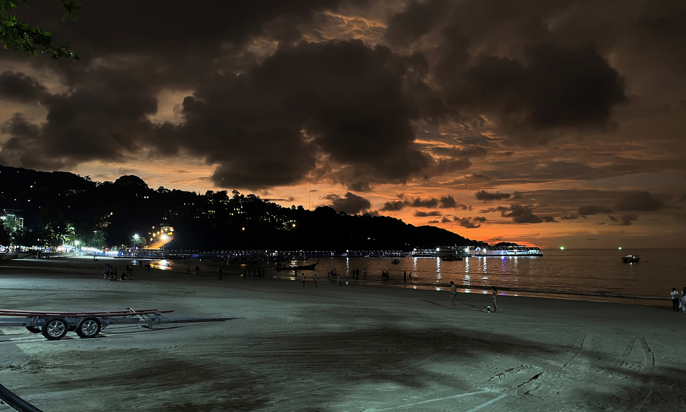 Тревожный закат