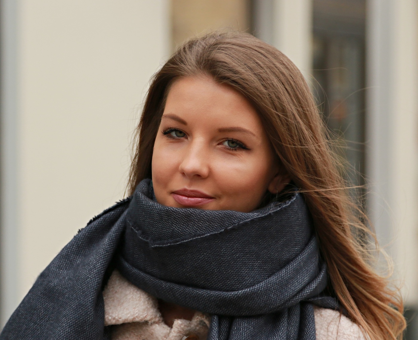 Портрет прохожей