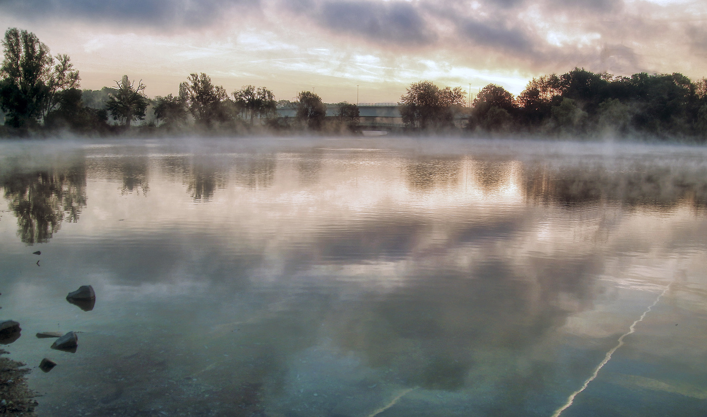 Утро на озере