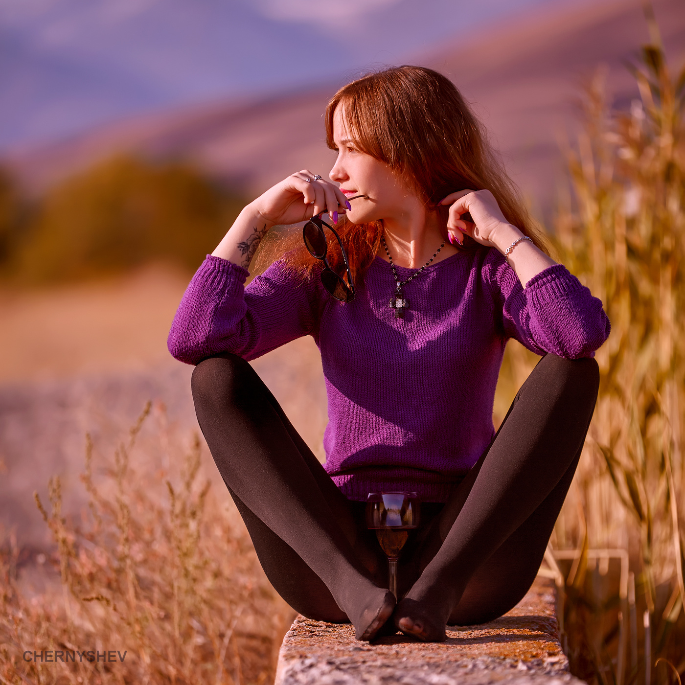 из альбома "упавшее Солнце".